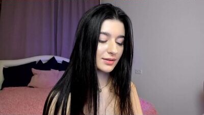 laura_coy public webcam profile photo 9
