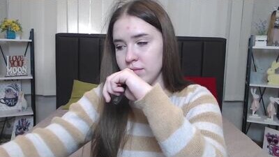 laurahlot public webcam profile photo 6