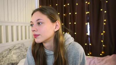 lauricejoto public webcam profile photo 2