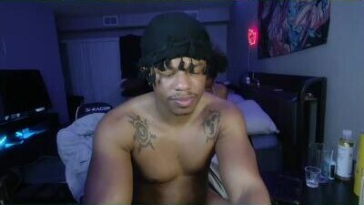lawzroom public webcam profile photo 10
