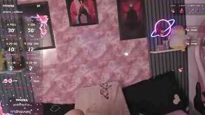 laxiviolet public webcam profile photo 9