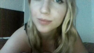 layannalea public webcam profile photo 3