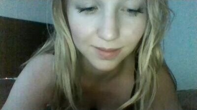layannalea public webcam profile photo 6