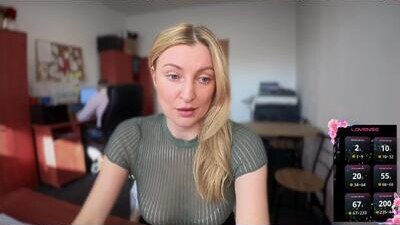 legsl0ng public webcam profile photo 7