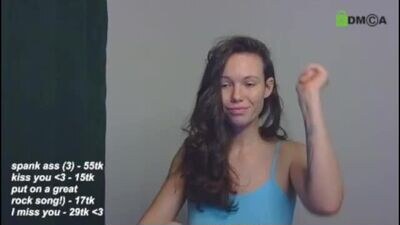 leia_bell
