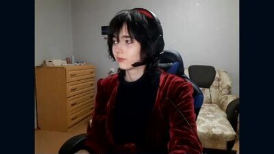 leigharedcross public webcam profile photo 2