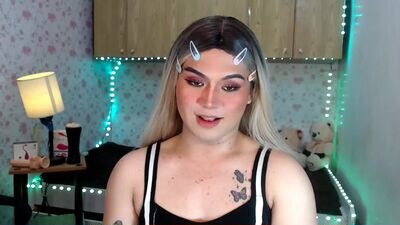 leighcortesi public webcam profile photo 2