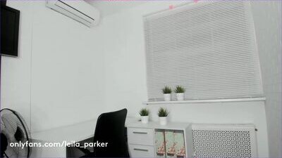 leila_parker_ public webcam profile photo 8