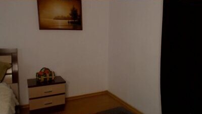 leiyamills public webcam profile photo 10