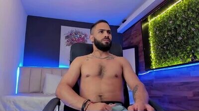 leo_diaz01 public webcam profile photo 3