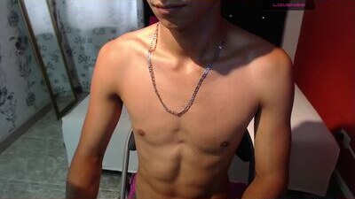 leoadamss public webcam profile photo 9