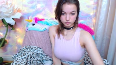 leona_ public webcam profile photo 3