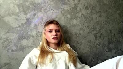 leonidalabrador public webcam profile photo 4
