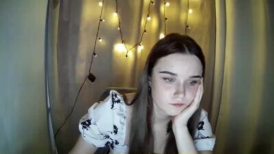 leraaa72 public webcam profile photo 4