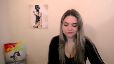 lesliekitty_ public webcam profile photo 2