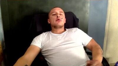 lev1ngston public webcam profile photo 6