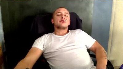 lev1ngston public webcam profile photo 9