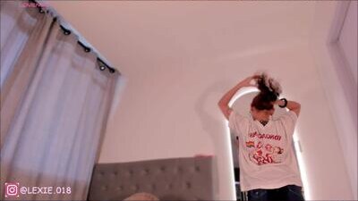 lexie_red public webcam profile photo 6