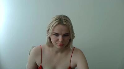 leyla_le public webcam profile photo 3