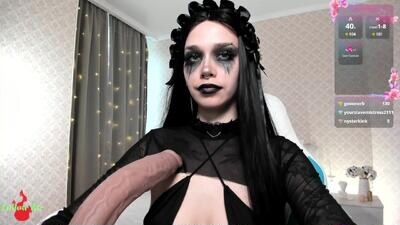 leylanoir public webcam profile photo 3