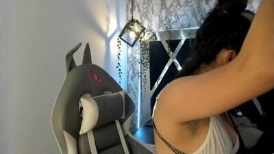lia_14_ public webcam profile photo 7