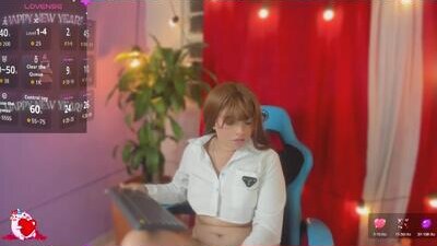 lia_little18 public webcam profile photo 5