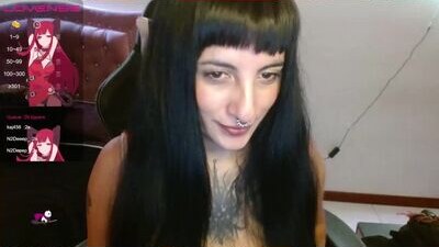 lia_miss2 public webcam profile photo 8