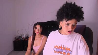 liaamoretz public webcam profile photo 3