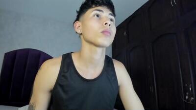 liam_adamms public webcam profile photo 3