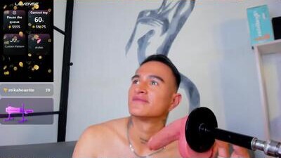 liamdeep_ public webcam profile photo 9