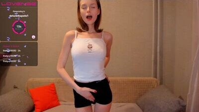 liamillou public webcam profile photo 5