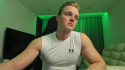 liamvasylyk public webcam profile photo 4