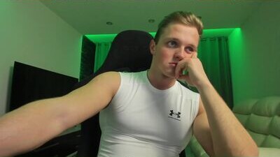 liamvasylyk public webcam profile photo 9