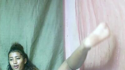 liana9794 public webcam profile photo 4