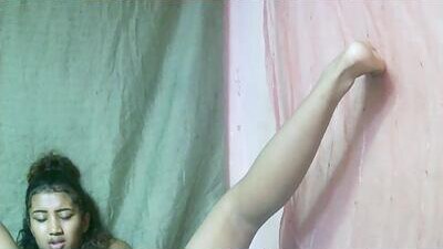 liana9794 public webcam profile photo 6