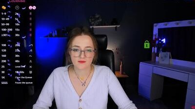 liana_kisses public webcam profile photo 8