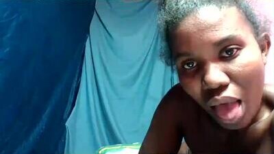 liandra69 public webcam profile photo 5