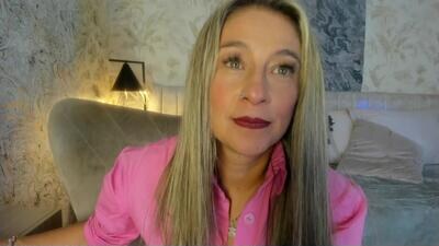 liannaa_ public webcam profile photo 3