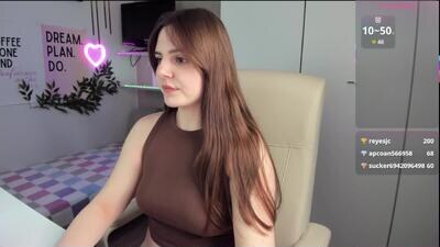 liawoow public webcam profile photo 7