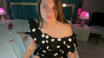 liiavelvet public webcam profile photo 4