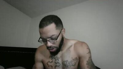 liightskinlover public webcam profile photo 10