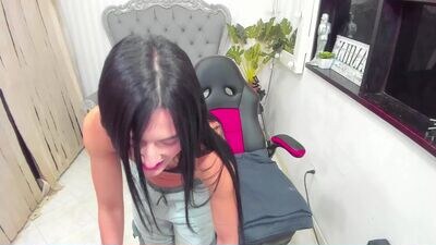 liisa_miller public webcam profile photo 2