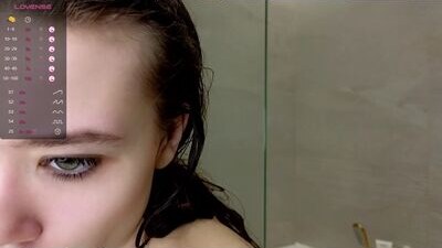 lil_babe_ public webcam profile photo 7