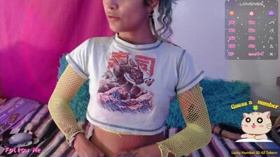 lila_bratz public webcam profile photo 3