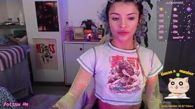 lila_bratz public webcam profile photo 5