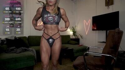 lilah_fit public webcam profile photo 9