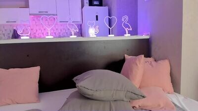 lili_angel public webcam profile photo 3