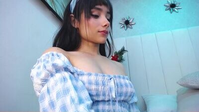 lili_qeen public webcam profile photo 2