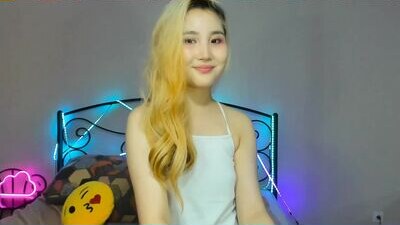 lili_wan public webcam profile photo 6