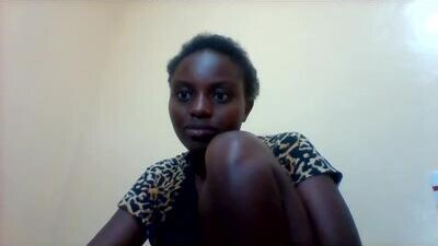 liligal public webcam profile photo 5